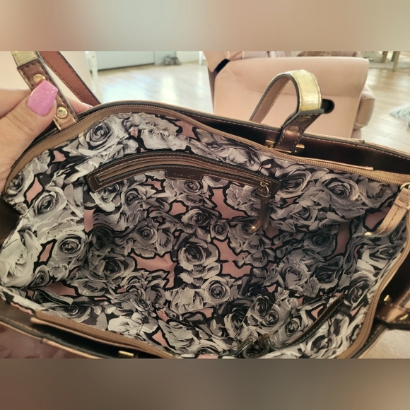 Nine West Bronze Handbag & matching wallet NWOT - Picture 8 of 8